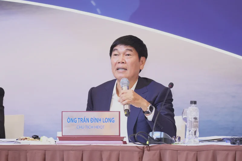 Hòa Phát trước ĐHCĐ 21/4: Mục tiêu lãi 22.000 tỷ, lương lãnh đạo tăng gấp 5 — Con số nói lên điều gì?