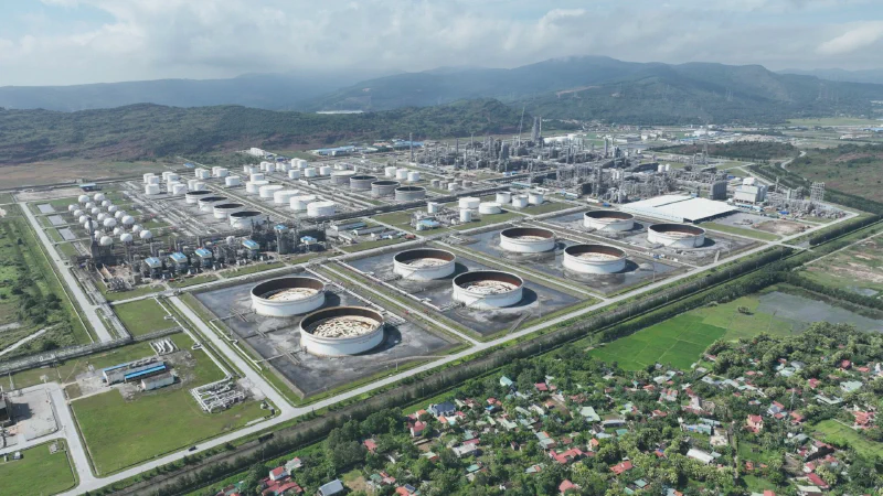 Việt Nam chạy đua an ninh năng lượng: Kho dự trữ chiến lược, BSR vượt công suất kỷ lục