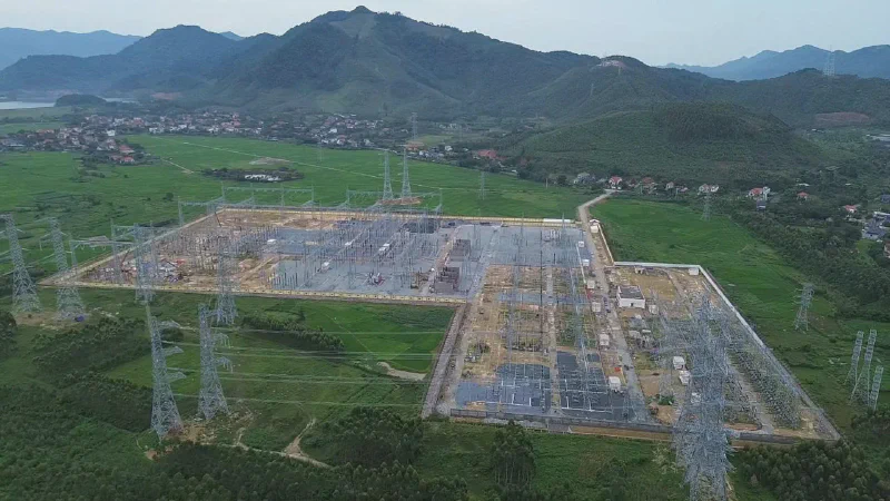 Hạ tầng trạm biến áp và đường dây cao thế tại Việt Nam