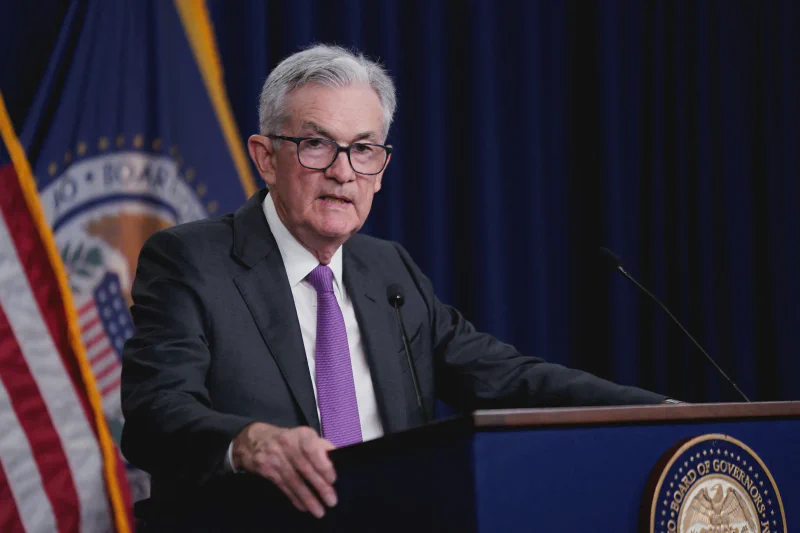 Trước kỳ nghỉ 30/4: Fed, Big Tech và kịch bản phiên 4/5