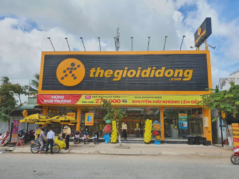 Chuỗi cửa hàng Thế Giới Di Động, một trong những cổ phiếu bán lẻ được theo dõi