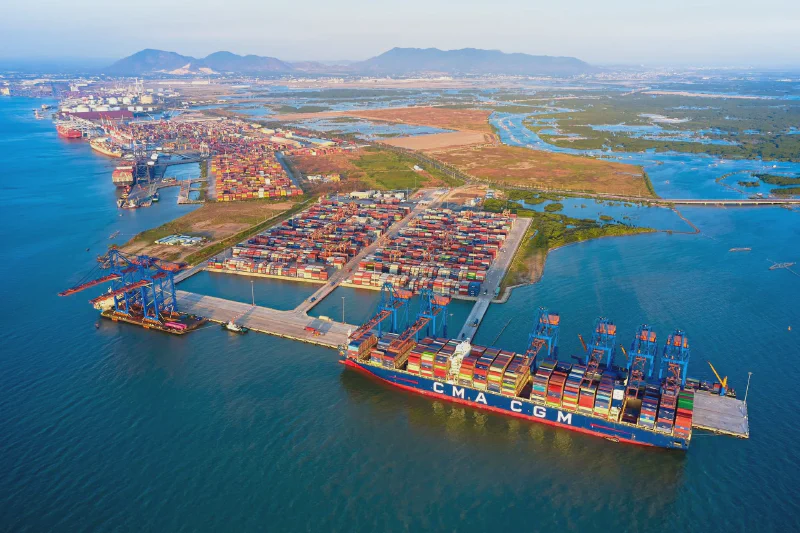 Cảng container, ảnh minh họa về logistics