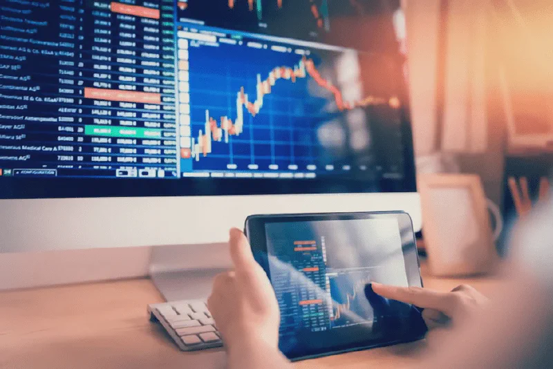 VCI Targets Record VND 2,300 Billion Profit — But the 35% Dilution Equation Deserves a Closer Look