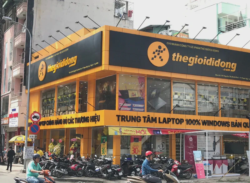 The Gioi Di Dong (Mobile World) store in Vietnam