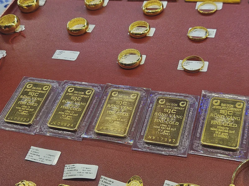 SJC gold bars