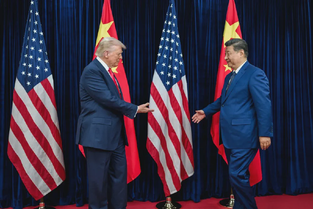 Trump Meets Xi: Vietnam's Exports Split in Two Directions