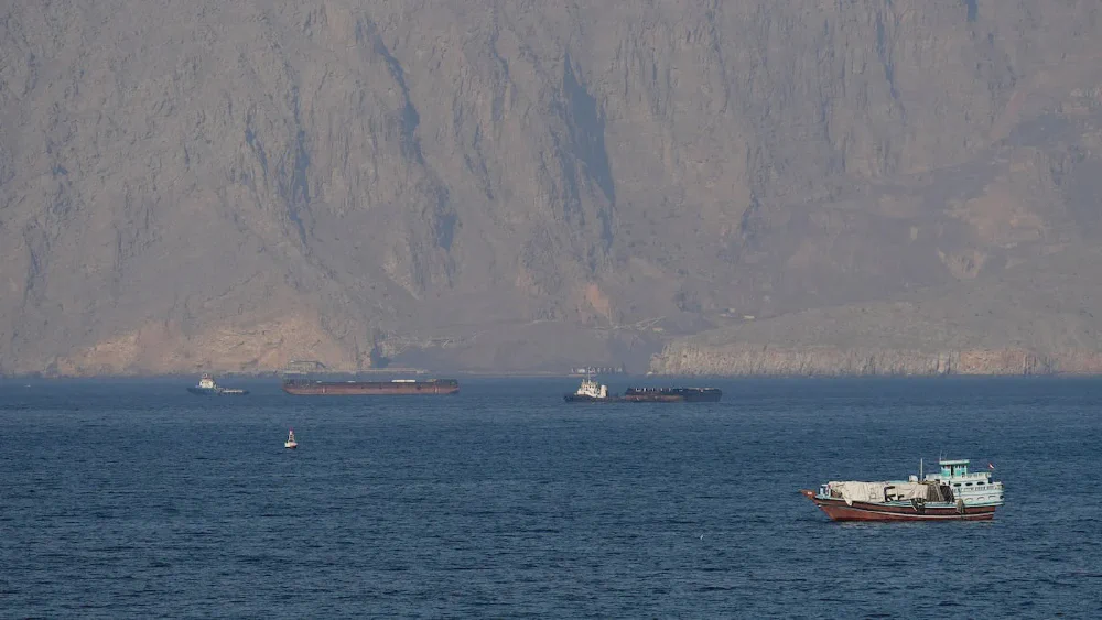 US Strikes Iran: Oil Stays Calm, Stocks Diverge